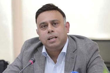 এবার চমকপ্রদ কিছু করার সুযোগ নেই
