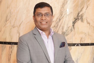 ‘বেস্ট হসপিটালিটি আইকন’ সম্মাননা পেলেন শাখাওয়াত হোসেন