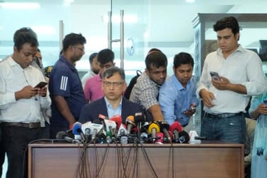 তত্ত্বাবধায়ক সরকারের অধীনে স্থানীয় সরকার নির্বাচন নয়: সালাহউদ্দিন