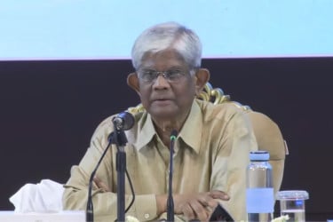 এবারের বাজেট জনবান্ধব ও ব্যবসাবান্ধব : অর্থ উপদেষ্টা