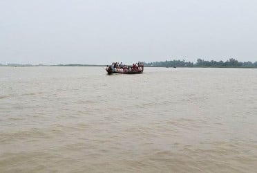 টাঙ্গাইলে অভ্যন্তরীণ নদীর পানি আরও বাড়ছে