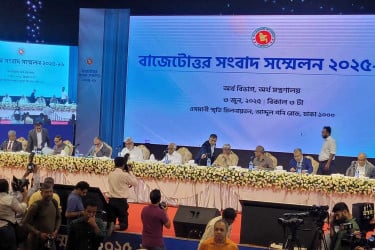 সেপ্টেম্বরের মধ্যে মূল্যস্ফীতি ৭ শতাংশের নিচে নেমে আসবে: গভর্নর