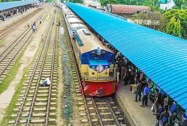 ঈদযাত্রায় বিমানবন্দরে দাঁড়াবে না ৯ ট্রেন