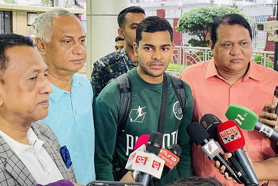 বাংলাদেশের হয়ে খেলতে ঢাকায় পা রাখলেন শামিত শোম