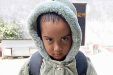 দাদার সঙ্গে গোসল করতে গিয়ে শিশুর মৃত্যু