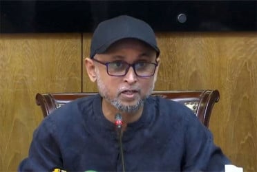 শেখ মুজিব-তাজউদ্দীনের মুক্তিযোদ্ধা সনদ বাতিলের খবরটি ভুয়া : ফারুকী