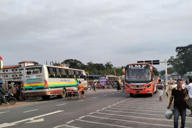 ভাঙ্গা এক্সপ্রেসওয়েতে গাড়ির চাপ
