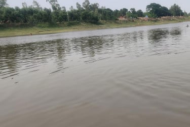 গাইবান্ধায় তিন নদীর পানি বাড়ছে