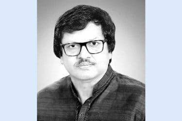 নির্বাচন দিতে টালবাহানা কেন?