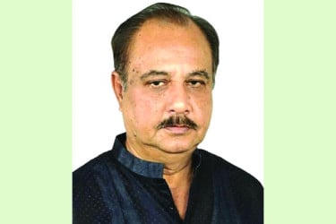 মুক্তিযুদ্ধের সংজ্ঞা পরিবর্তন জরুরি কাজ নয়