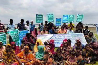 প্লাস্টিক-পলিথিন দূষণে আক্রান্ত সুন্দরবন