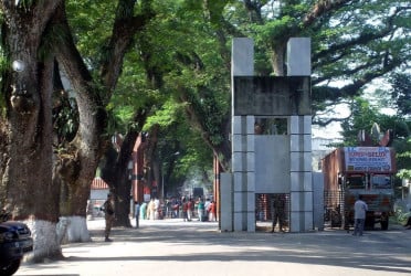 বেনাপোল বন্দরে ১০ দিন আমদানি-রপ্তানি বন্ধ