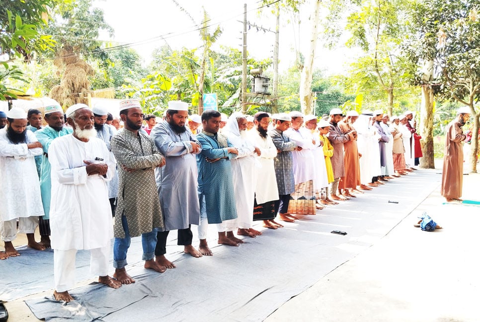 লালমনিরহাটের ৬ গ্রামে ঈদুল আজহা উদযাপন