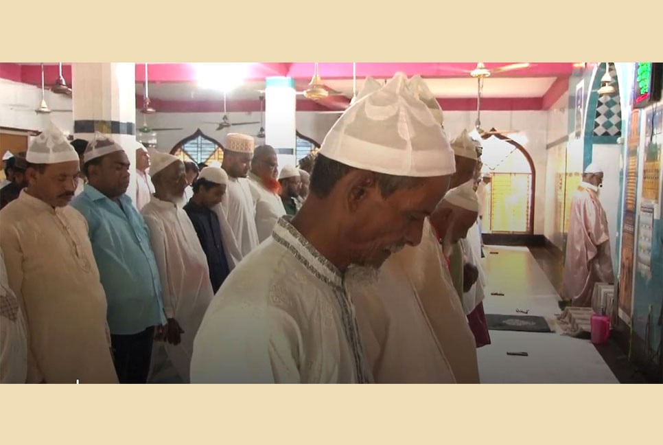 সৌদির সাথে মিল রেখে নোয়াখালীর ৪ গ্রামে ঈদুল আজহা উদযাপন