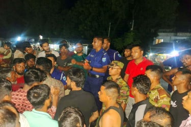 গাইবান্ধায় ট্রাকচাপায় স্বামী-স্ত্রী নিহত