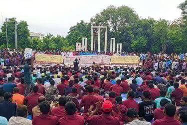 মন্ত্রণালয়ের আশ্বাসে পল্লী বিদ্যুৎ কর্মীদের আন্দোলন স্থগিত