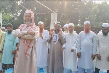 সৌদির সঙ্গে মিল রেখে চাঁপাইনবাবগঞ্জের চার গ্রামে ঈদুল আজহা উদযাপন