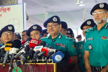 ঢাকার একটি ঈদ জামাতও নিরাপত্তার বাইরে থাকবে না: ডিএমপি কমিশনার