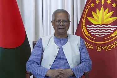 বন্দর বিদেশিদের দেওয়ার বিরোধিতাকারীদের প্রতিহত করুন: প্রধান উপদেষ্টা