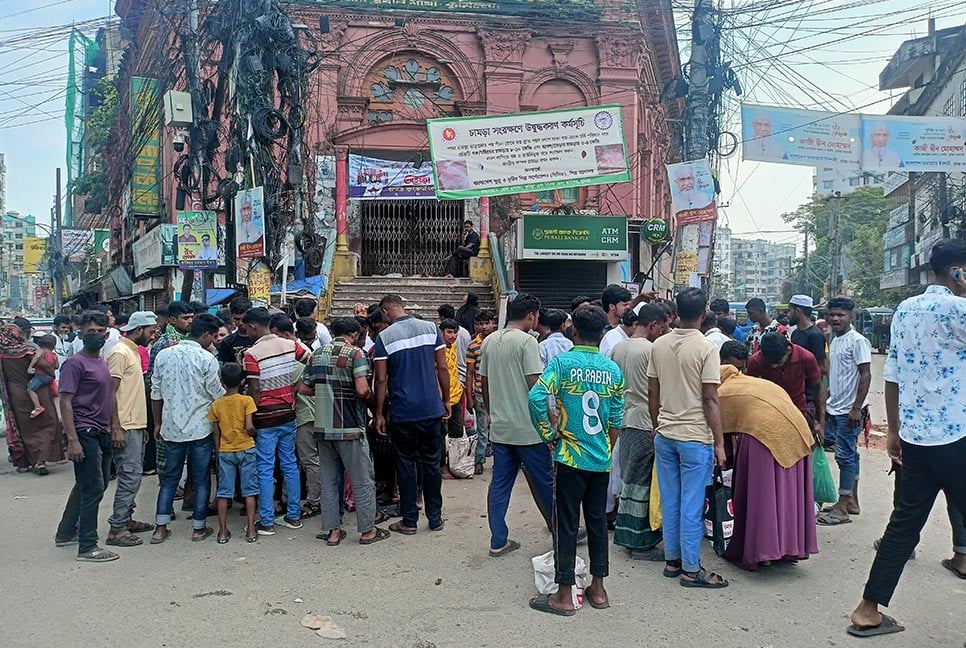 কোরবানির মাংস বিক্রির হাট, নিম্নআয়ের মানুষের মিলনমেলা