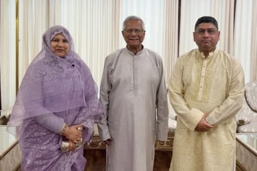 প্রধান উপদেষ্টার সঙ্গে সেনাপ্রধানের সাক্ষাৎ