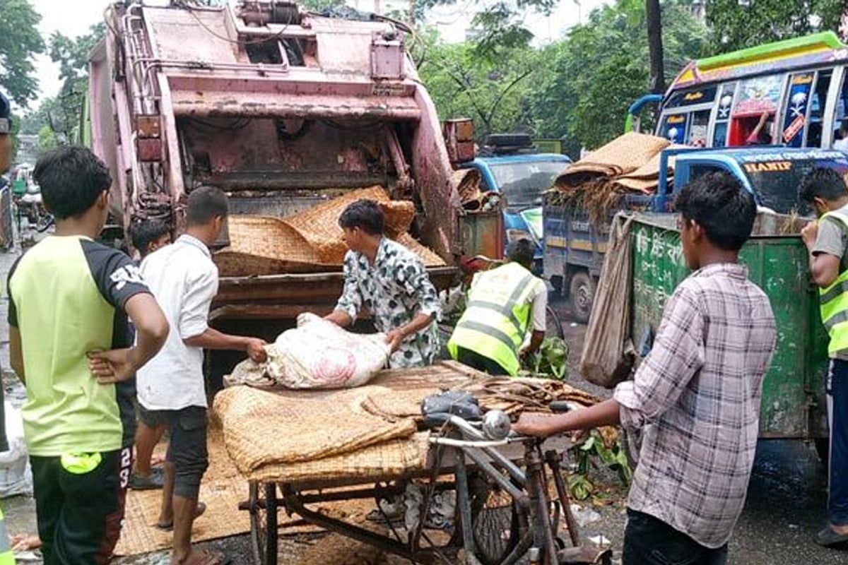 কোরবানির ১৩ হাজার ১৭৪ টন বর্জ্য অপসারণ করেছে ডিএনসিসি