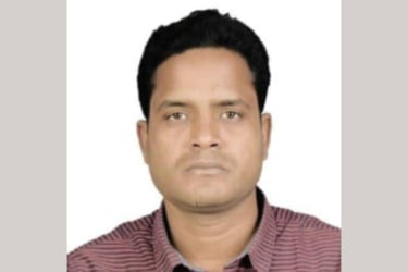 কুষ্টিয়ায় ব্যবসায়ীর গুলিবিদ্ধ মরদেহ উদ্ধার, পাশে মিলল পিস্তল ও চিরকুট