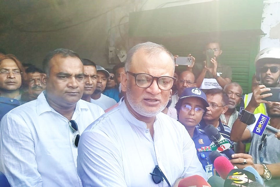 চামড়া শিল্পে নৈরাজ্য সিন্ডিকেট ভাঙতে কাজ করছে সরকার