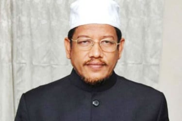 ইসলামী ছাত্রশিবির সৎ ও যোগ্য নেতৃত্ব তৈরির প্রতিষ্ঠান : হামিদুর রহমান আযাদ