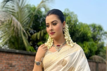 শুধু শুধু সন্তানদের মধ্যে বিভাজন করবেন না: শবনম বুবলী