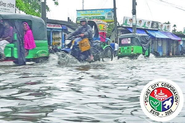মেঘ দেখলেই সিলেট নগরে জলজট আতঙ্ক