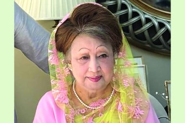 নির্বাচনের সময় নিয়ে দ্বন্দ্বে না জড়ানোর পরামর্শ