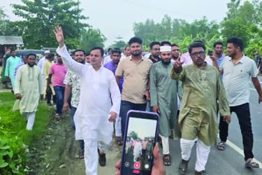 বিএনপির দুর্গ বগুড়ায় নির্বাচনি হাওয়া