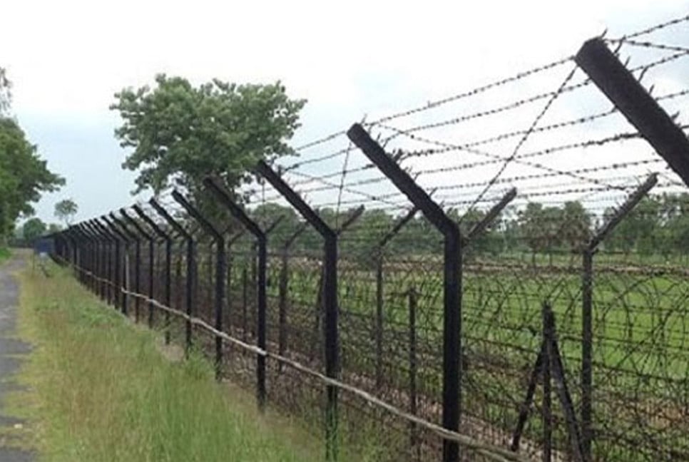 জীবননগর সীমান্তে ২৬ বাংলাদেশিকে হস্তান্তর