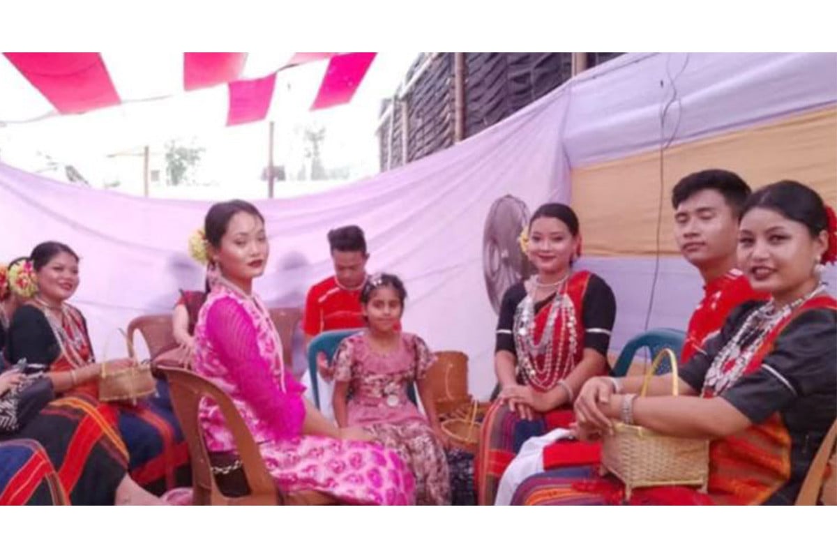 বগুড়ায় ১৭ ভিন্ন জাতিগোষ্ঠীর সস্প্রীতি উৎসব