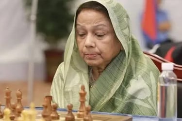 ভারতে প্রবেশে বাধা, বিপাকে বাংলাদেশের দাবাড়ু রানী হামিদ