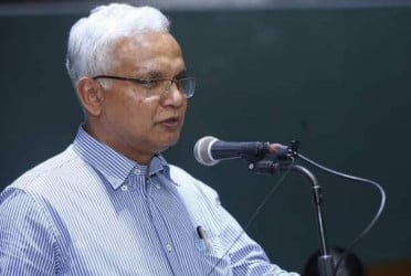 তারেক রহমান অল্প সময়ের মধ্যে দেশে ফিরবেন: ডা. জাহিদ হোসেন
