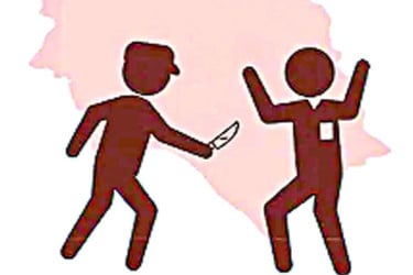 রাজধানীতে ছিনতাইকারীর ছুরিকাঘাতে আহত ২