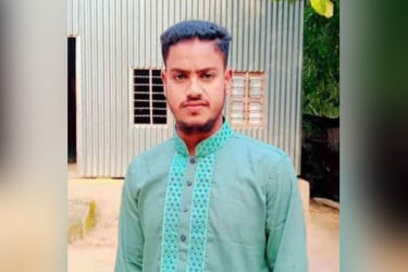 বিদ্যুতের তারে জড়িয়ে প্রাণ গেল রাজীবের
