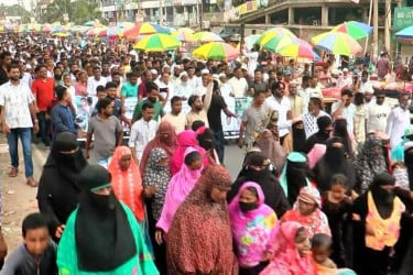 রূপগঞ্জে ব্যবসায়ী হত্যা: বিচারের দাবিতে সড়ক অবরোধ