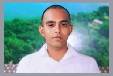 বোয়ালমারীতে সড়ক দুর্ঘটনায় পুলিশের উপপরিদর্শক নিহত