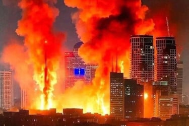 ইসরায়েলি বিমানঘাঁটি-সামরিক শিল্প স্থাপনায় হামলা, দাবি আইআরজিসির