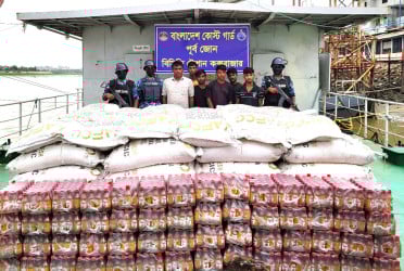 মিয়ানমারে পাচারকালে ইউরিয়া সারসহ আটক ৬