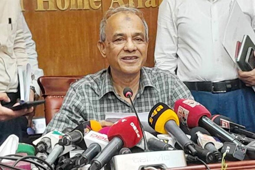 নির্বাচনের সময় যে কোনো পরিস্থিতি মোকাবিলায় পুলিশ প্রস্তুত: স্বরাষ্ট্র উপদেষ্টা