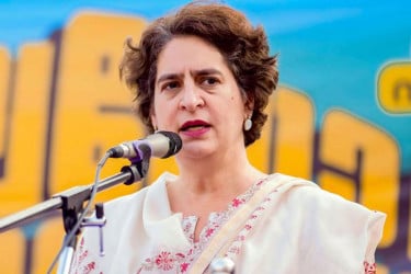 নেতানিয়াহু একটি জাতিকে ধ্বংস করছে, ভারত তাকে সমর্থন ও উৎসাহও দিচ্ছে: প্রিয়াঙ্কা