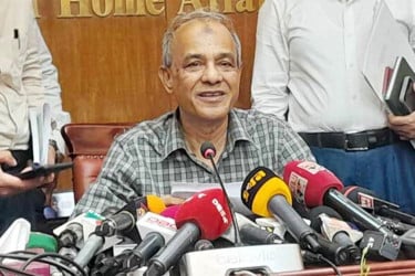 নির্বাচনের সময় যে কোনো পরিস্থিতি মোকাবিলায় পুলিশ প্রস্তুত: স্বরাষ্ট্র উপদেষ্টা