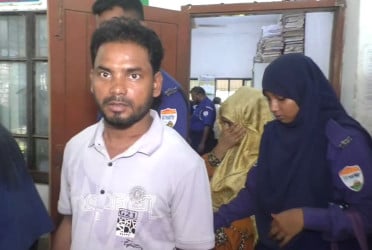 স্টেশনমাস্টারকে মারধর, অভিযুক্ত স্বামী-স্ত্রী কারাগারে