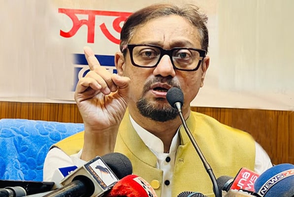 পতেঙ্গা সমুদ্র সৈকতে কেউ অসুন্দর করলে ব্যবস্থা: চসিক মেয়র