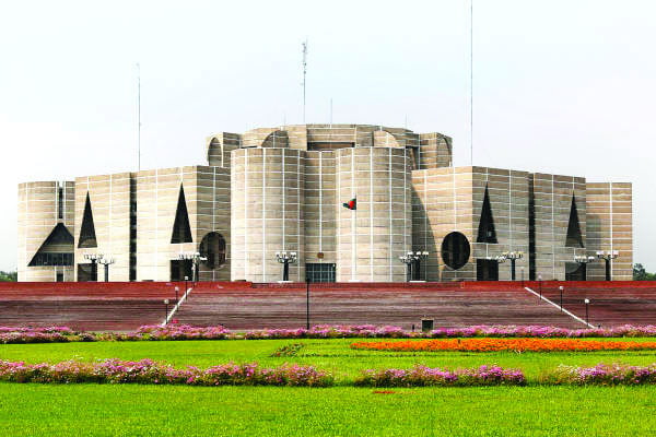 দলগুলোতে নির্বাচনি তৎপরতা