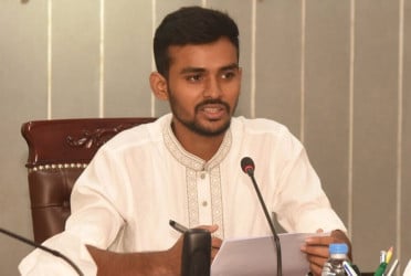 শপথের সুযোগ নেই, পরিপক্ব আচরণ প্রত্যাশা করি : আসিফ মাহমুদ